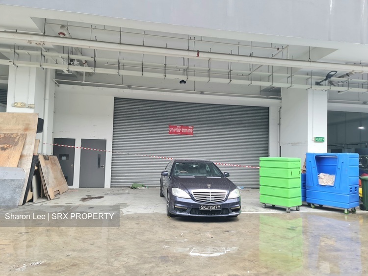 REVV (D22), Factory #637546351